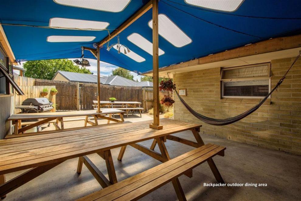 Wanaka Backpackers Bothy Albergue Exterior foto